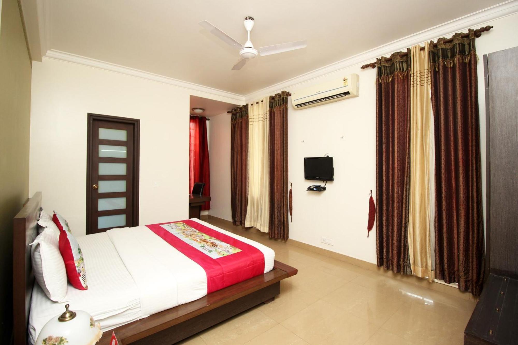 Super Collection O Sakshi Hotel Gurgaon Exterior photo